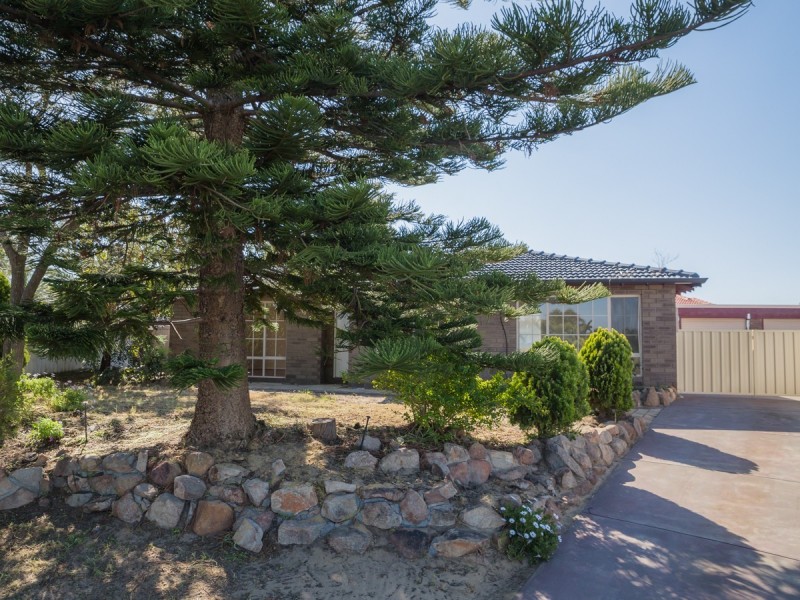 13 Karri Court, Yangebup WA 6164