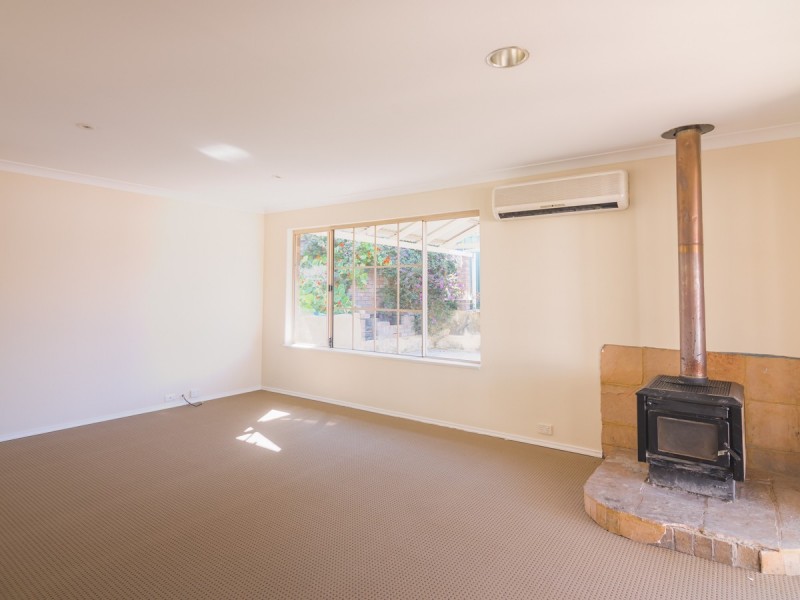 13 Karri Court, Yangebup WA 6164