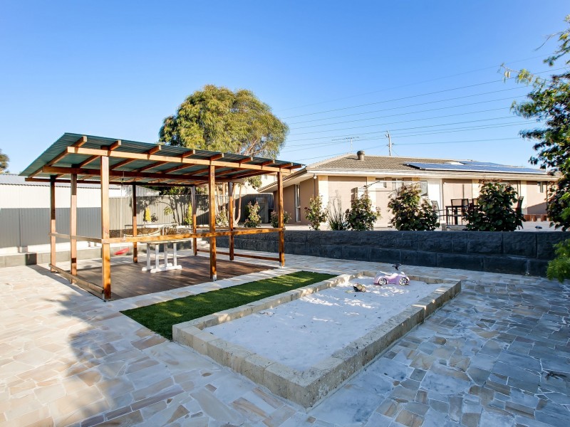 22 Newton Street, Spearwood WA 6163