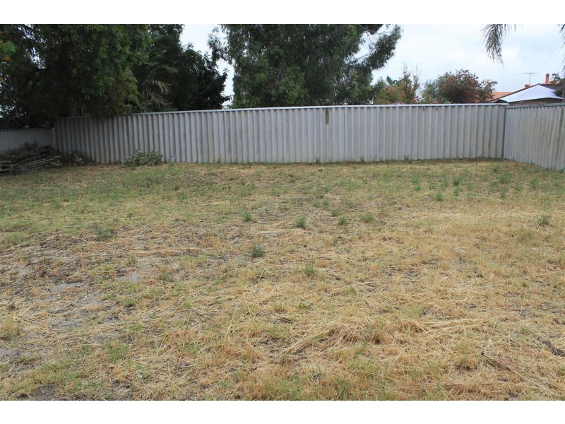 3 McLernon Place, South Lake WA 6164