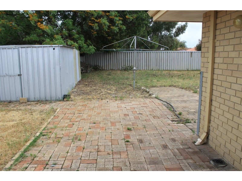 3 McLernon Place, South Lake WA 6164