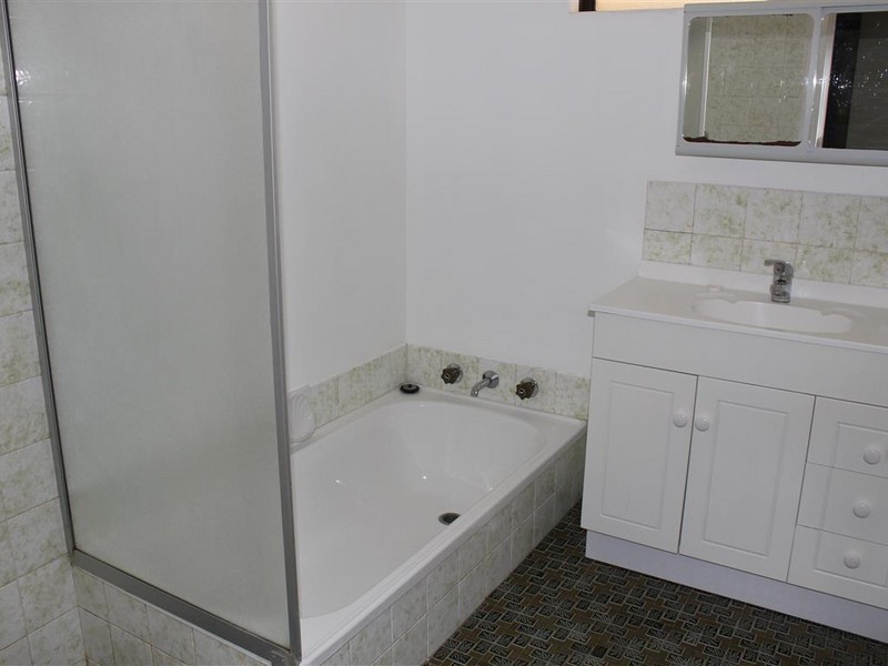 8 Graham Street, Spearwood WA 6163