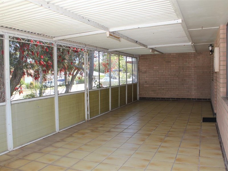 8 Graham Street, Spearwood WA 6163