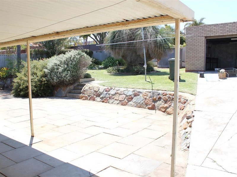 8 Graham Street, Spearwood WA 6163