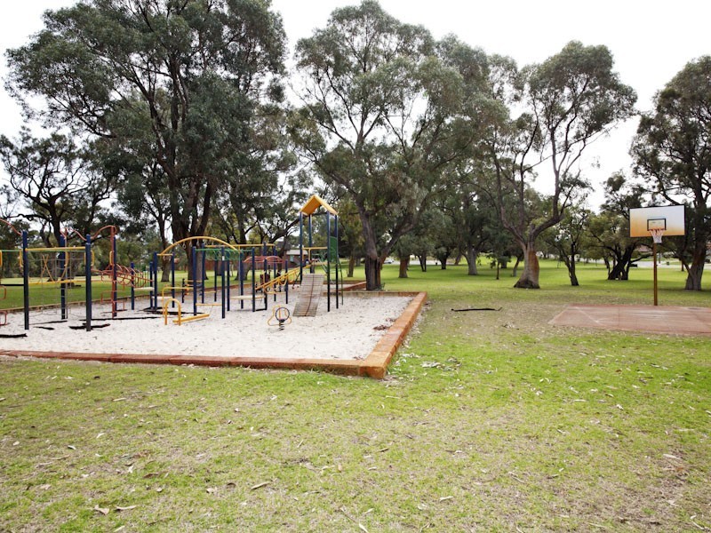 19 Goffe Street, Spearwood WA 6163