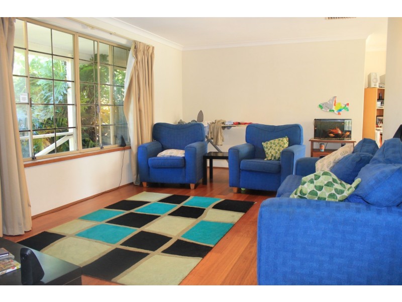 6 Watson Hill, Winthrop WA 6150