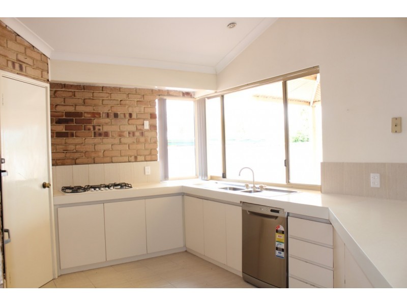 18 Torenia Way, Yangebup WA 6164