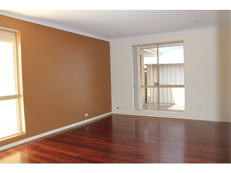 18 Torenia Way, Yangebup WA 6164