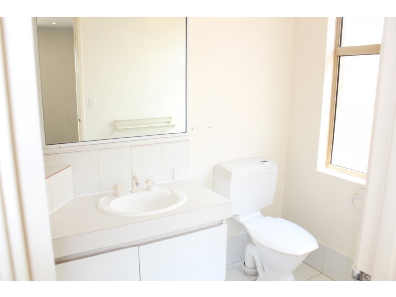 18 Torenia Way, Yangebup WA 6164