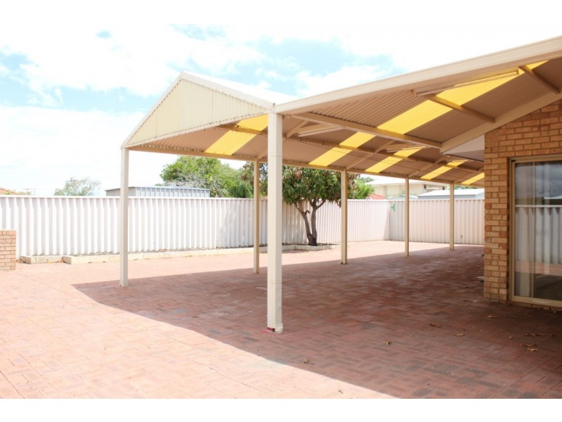 18 Torenia Way, Yangebup WA 6164