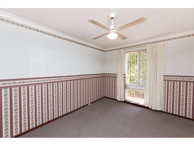 3 Glen Street, Rockingham WA 6168