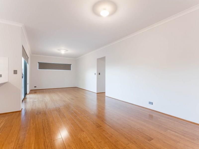 30B Bullfinch Street, Spearwood WA 6163