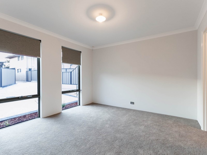 30B Bullfinch Street, Spearwood WA 6163