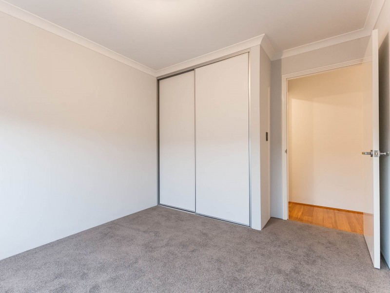 30B Bullfinch Street, Spearwood WA 6163