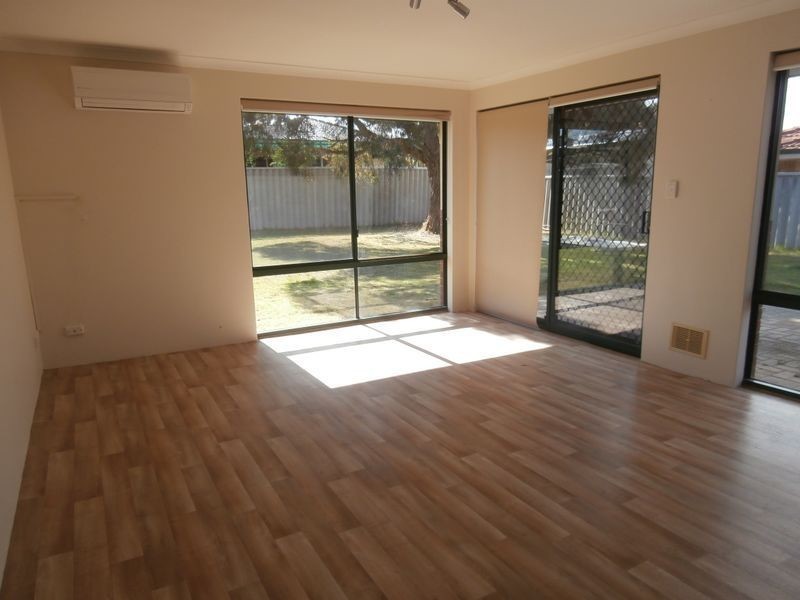 13 Turnbury Park Drive, Jandakot WA 6164