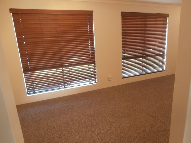 13 Turnbury Park Drive, Jandakot WA 6164