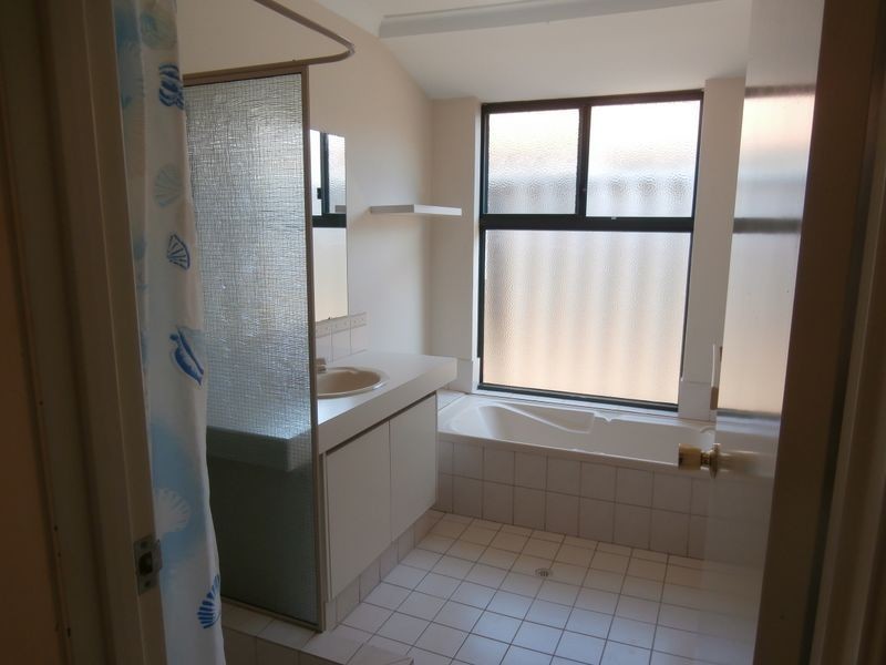 13 Turnbury Park Drive, Jandakot WA 6164