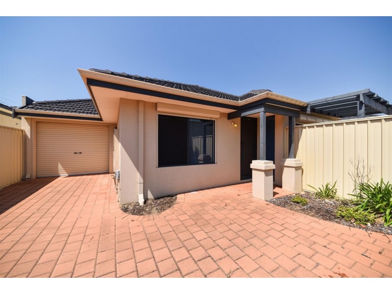 Villa 4/52 Bayview Terrace, Yangebup WA 6164