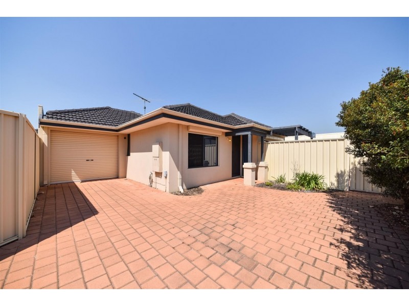 Villa 4/52 Bayview Terrace, Yangebup WA 6164