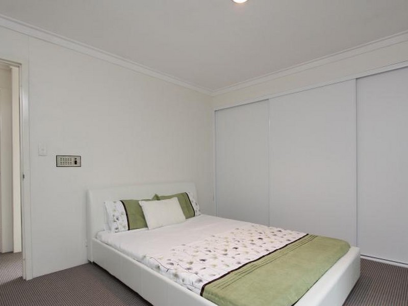 6 Myrtle Street, Willetton WA 6155