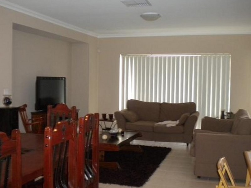 7 Platypus Parkway, Beeliar WA 6164