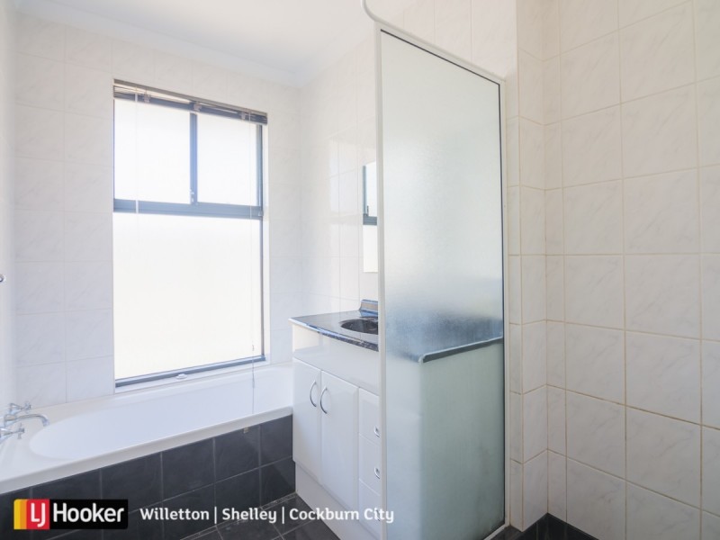 13 Thomas Street, South Lake WA 6164