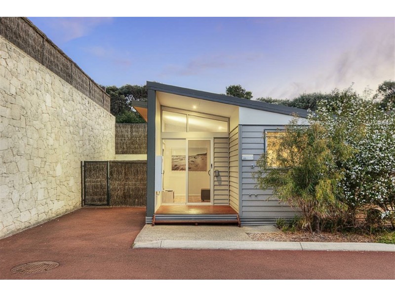 40/67 Smith Beach Road, Yallingup WA 6282