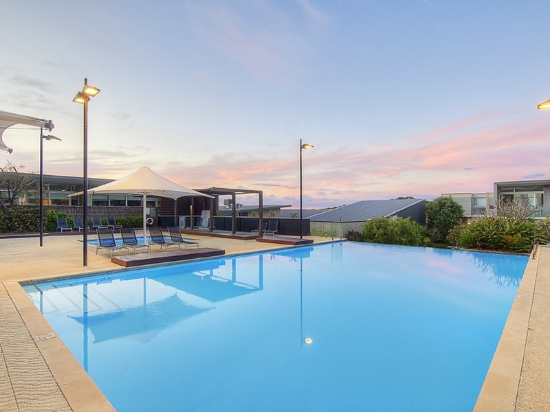 40/67 Smith Beach Road, Yallingup WA 6282