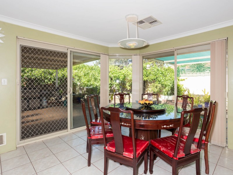 180 Glen Iris Drive, Jandakot WA 6164