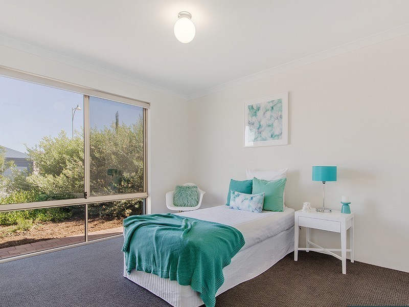 9 Ravensfield Road, Baldivis WA 6171