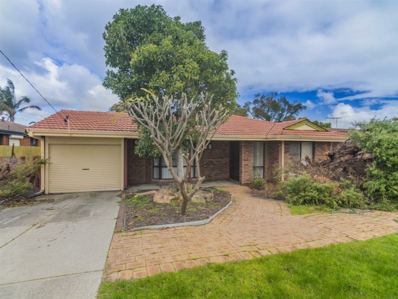 102 Elderberry Drive, South Lake WA 6164