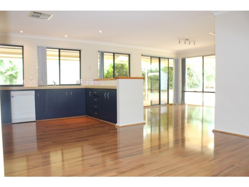 28 Birkett Avenue, Beeliar WA 6164