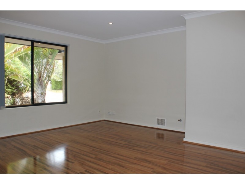 28 Birkett Avenue, Beeliar WA 6164