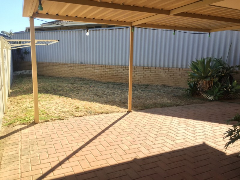 Villa 1/3 Mollica Court, Spearwood WA 6163