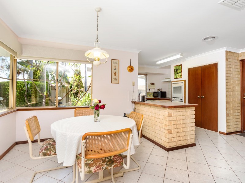 5 Banyalla Court, South Lake WA 6164