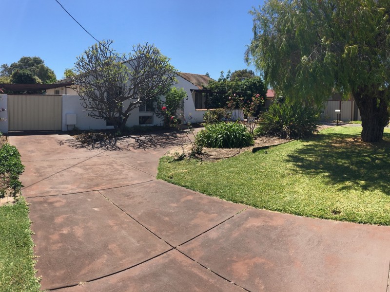 3 Glen Street, Rockingham WA 6168