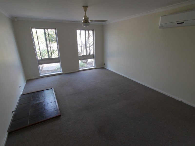 3 Glen Street, Rockingham WA 6168