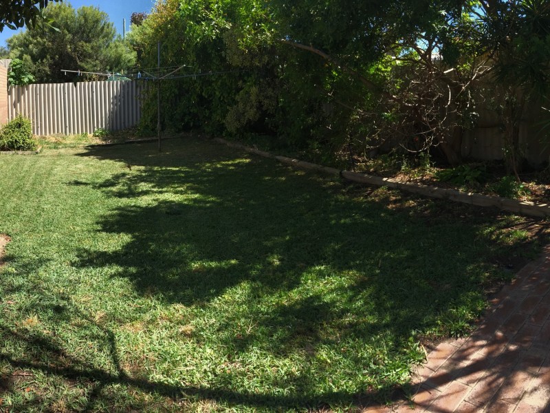 3 Glen Street, Rockingham WA 6168