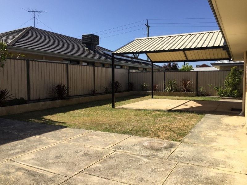 4 Belmore Bend, Aubin Grove WA 6164