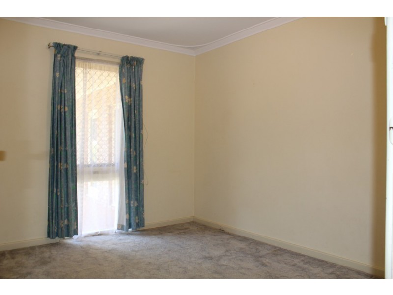 27 Alaska Crescent, Southern River WA 6110