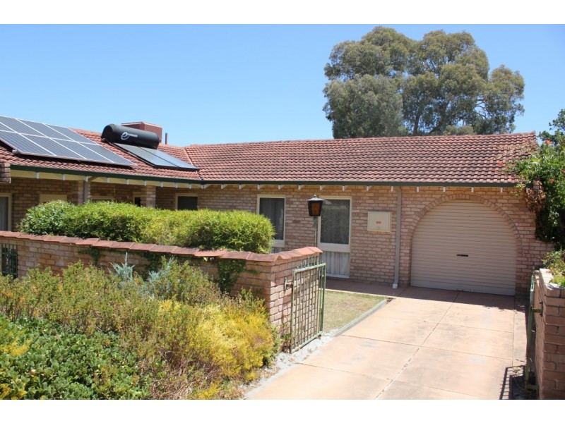 27 Alaska Crescent, Southern River WA 6110