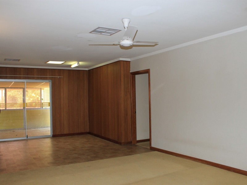 7 Gaunt Road, Spearwood WA 6163