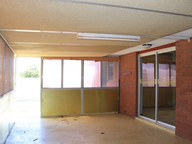 7 Gaunt Road, Spearwood WA 6163