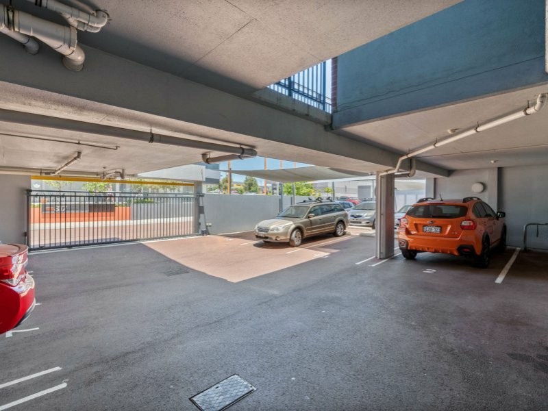 Apartment 7/2 Stockton Bend, Cockburn Central WA 6164