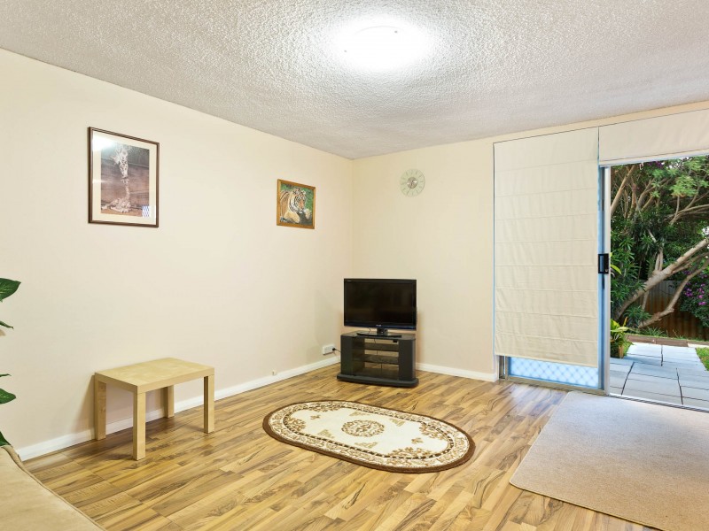 2/19 Blackwood Avenue, Hamilton Hill WA 6163