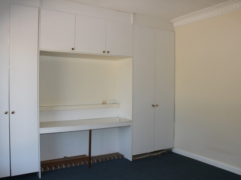 26 Tudor Avenue, Shelley WA 6148