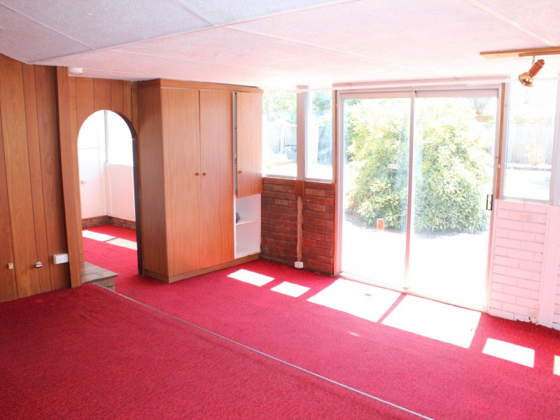 26 Tudor Avenue, Shelley WA 6148