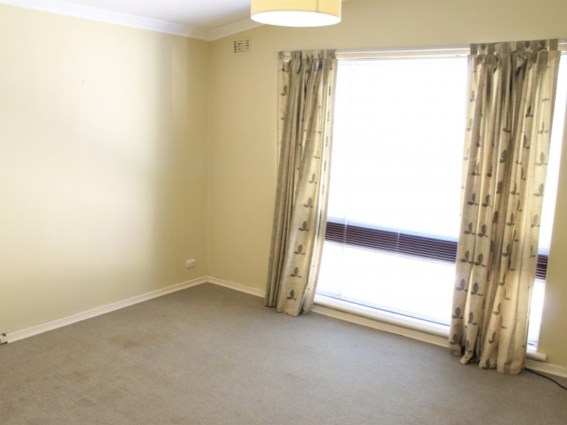 5 Ashbourne Way, Hamilton Hill WA 6163