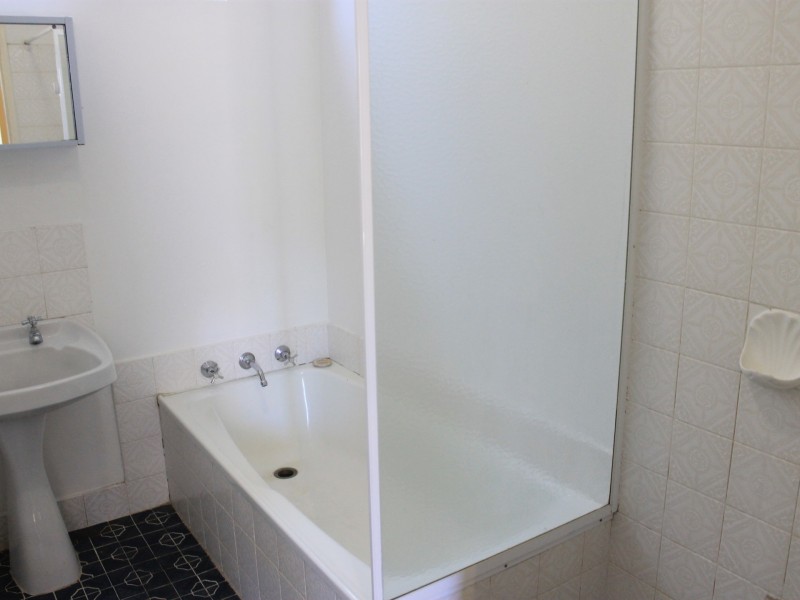 5 Ashbourne Way, Hamilton Hill WA 6163