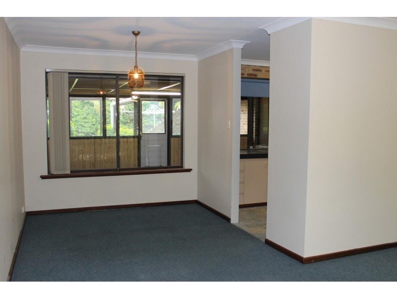 8 Renou Way, Bateman WA 6150